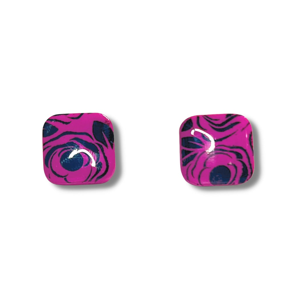 Amelia Studs