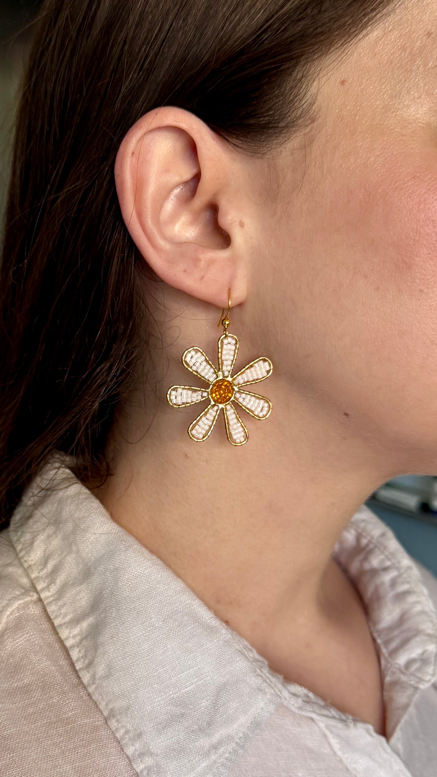 Beaded Daisy Earrings