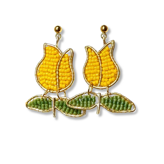 beaded tulips earrings 
