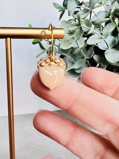 Mini Acorn Earrings - Meraki Design Studio