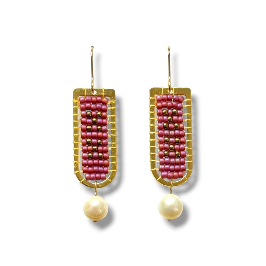 Beaded Earrings With Pearls