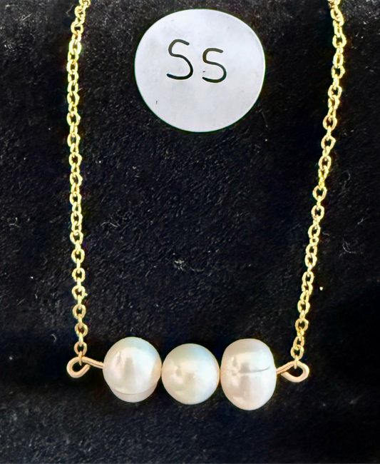 Fresh Water Pearl Necklace